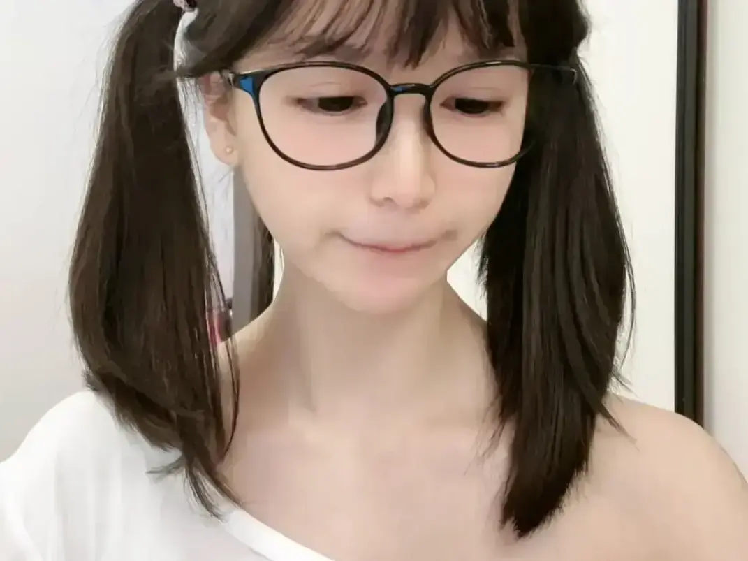 天才交易员咯咯哒vlog原视频-《萌小栖》无删减全集免费畅播-高清资源下载值得二刷细品