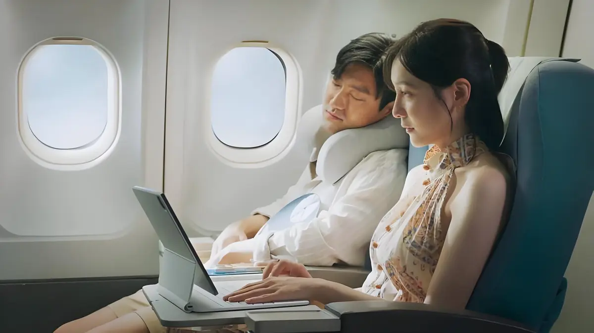 《Flight to Paradise/极乐飞行》1080P高清中字在线看 - 极乐飞行未删减版韩国电影 - 免费观看全集资源