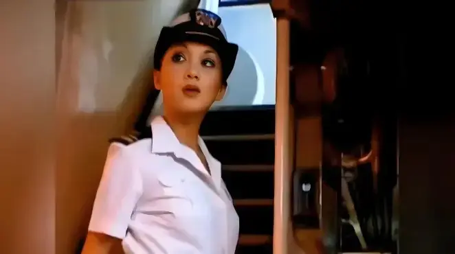 《女警奥莎娜》1080P高清画质播放-女警奥莎娜无删减版在线观看-法语中字完整版免费看全集