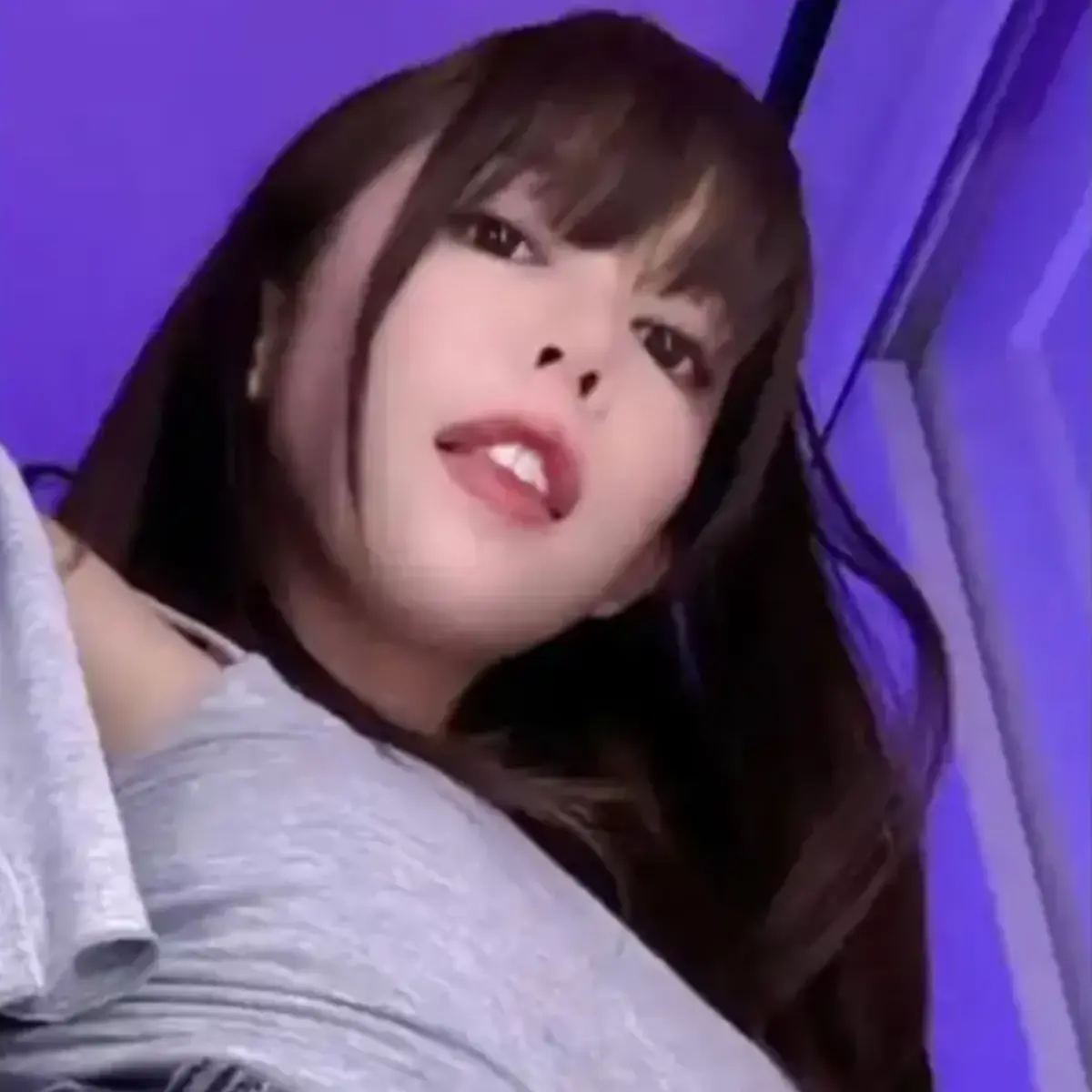 《绯红小猫KittyKum》高清HD无删减完整版 - 绯红小猫KittyKum全集1080P在线观看 - 蓝光免费播放 - 系列合集资源