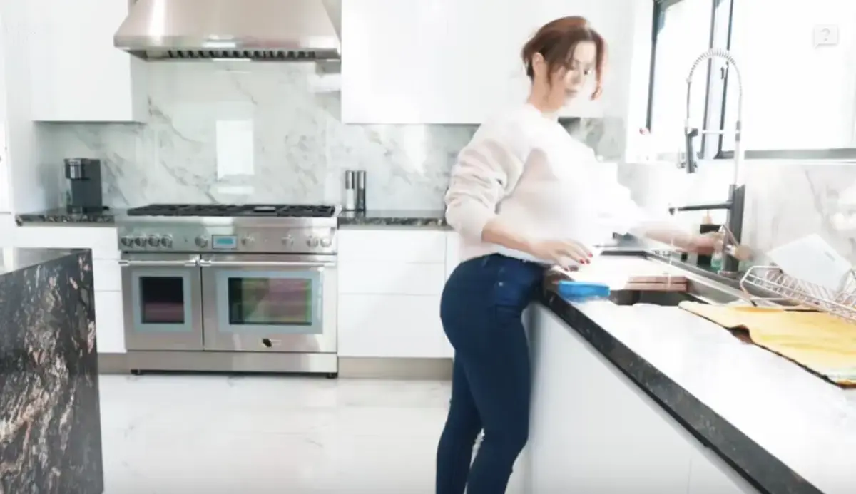《Alexis Fawx》全集高清资源-1080P无删减版《Alexis Fawx》在线看-支持网盘下载Alexis Fawx视频