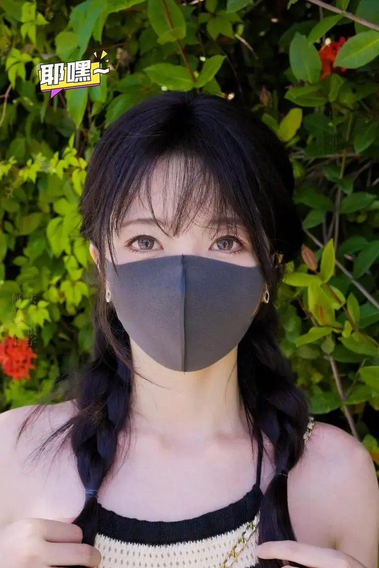 《玩偶姐姐HongKongDoll夏日回忆》未删减HD在线播放-网盘资源1080P无广告