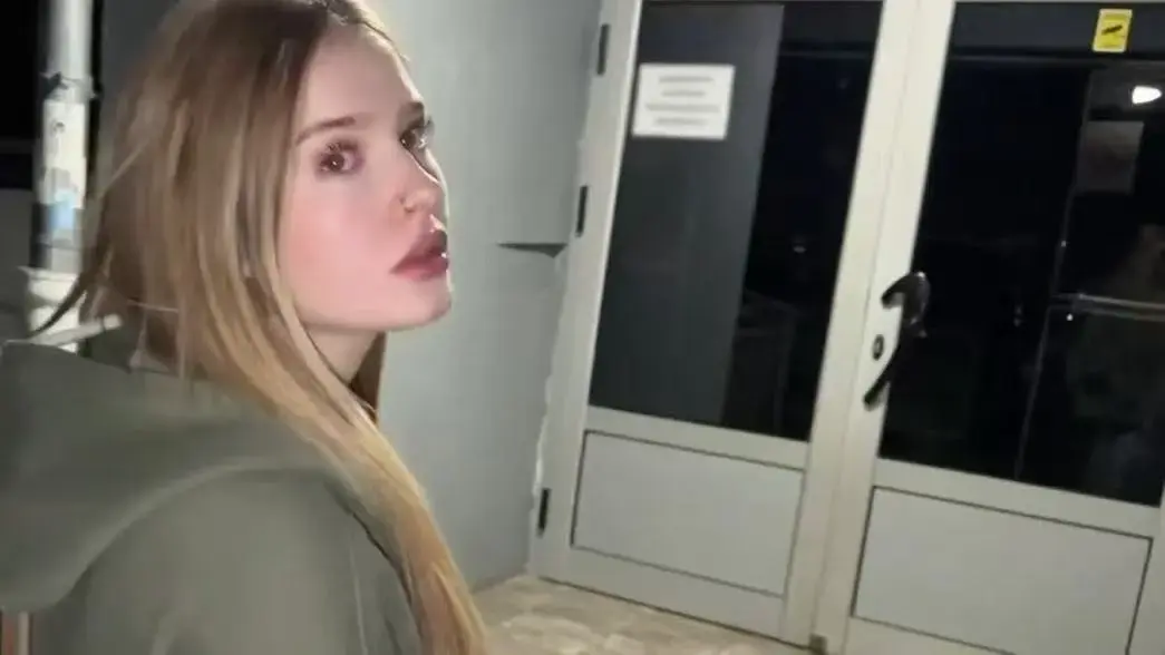 《comatozze》无删减全集HD高清在线观看-comatozze完整版1080P免费看-樱花动漫同步更新comatozze最新剧集
