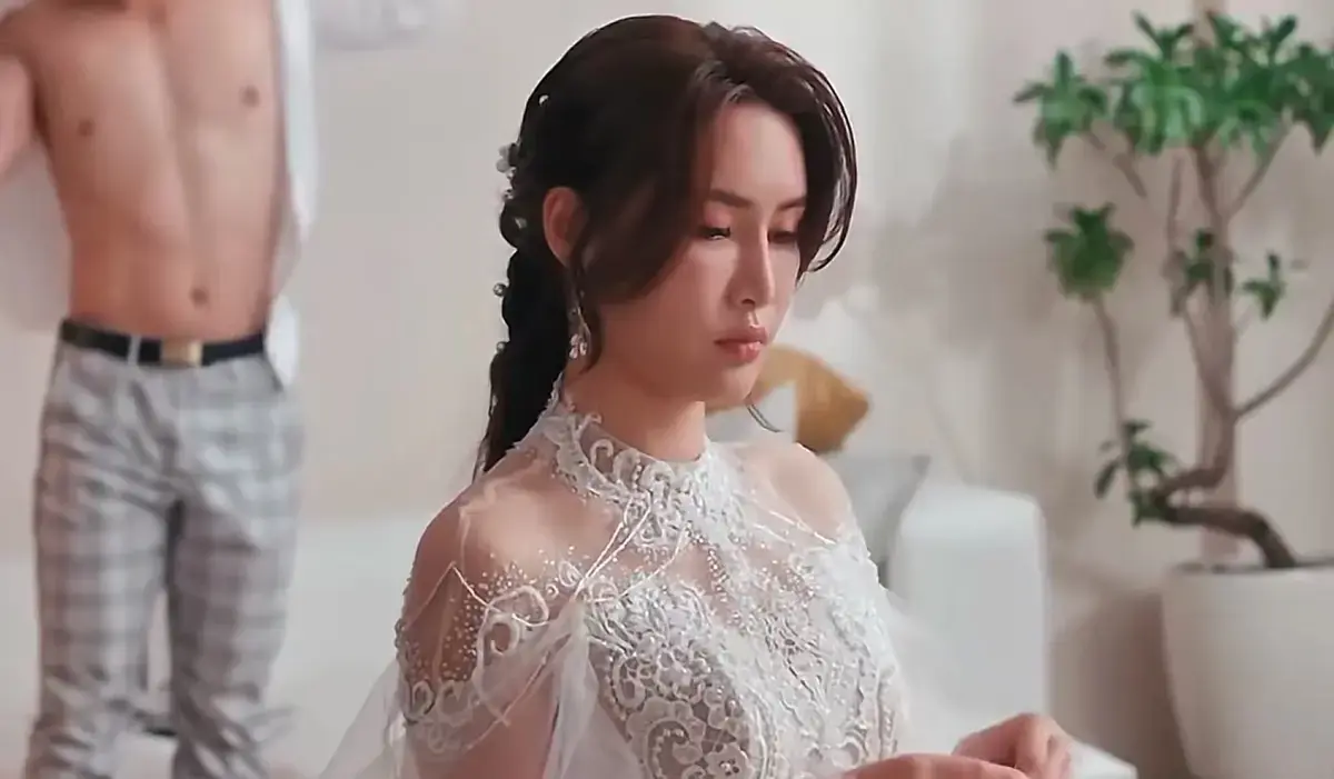 《小凤新婚》全程无删减完整版在线观看-苏畅艾熙主演高清免费播放-小凤新婚全集资源无广告秒存