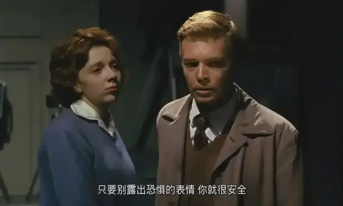 《偷窥狂人1994》电影完整版免费在线观看-1080P高清无删减播放-丁度·巴拉斯伦理片偷窥狂人1994未删减免费在线点播-高清纯净无广告观看