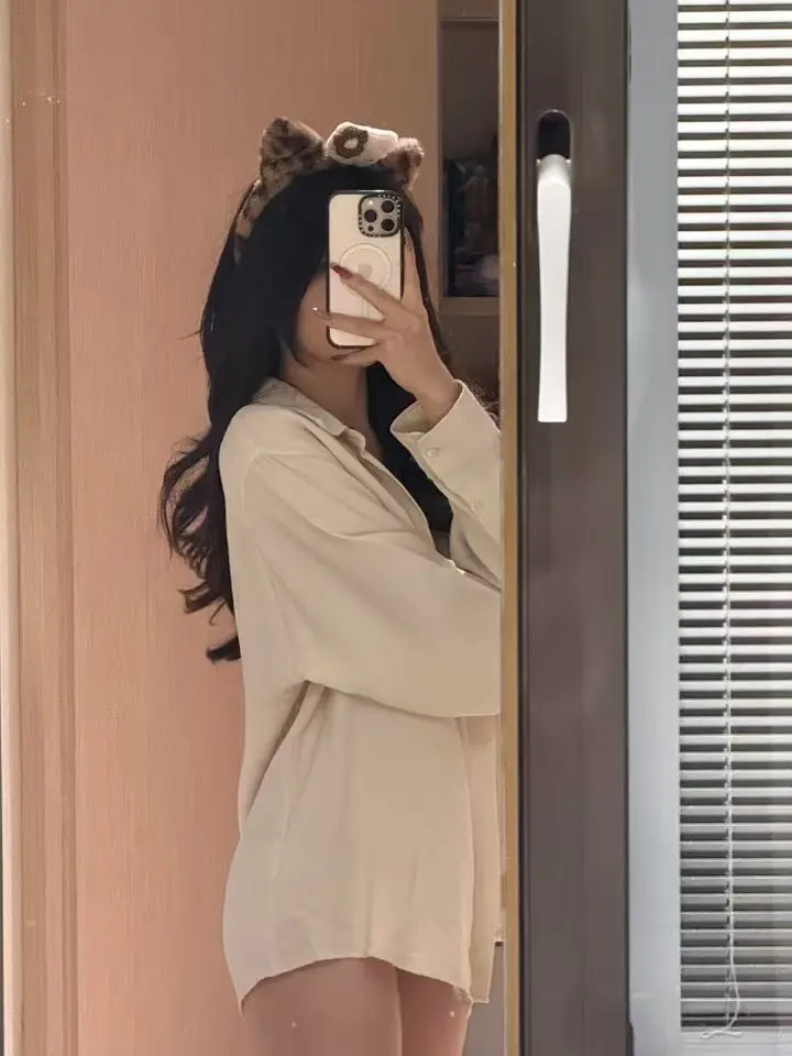 《Sunny77 楼道战神》无删减原版在线看 - 4K超清画质免费播放 - 网红博主Sunny77原创高清资源