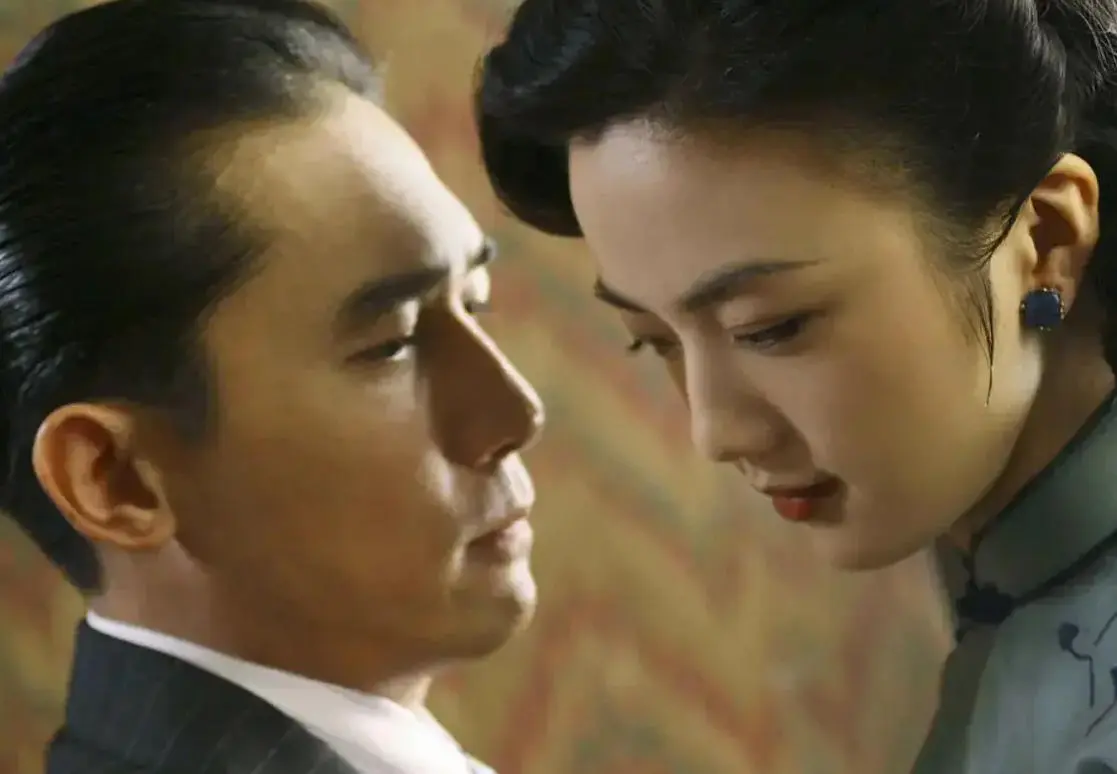 《色戒》1080P高清完整版免费观看-色戒无删减版在线播放-热门电影色戒HD中字迅雷下载资源