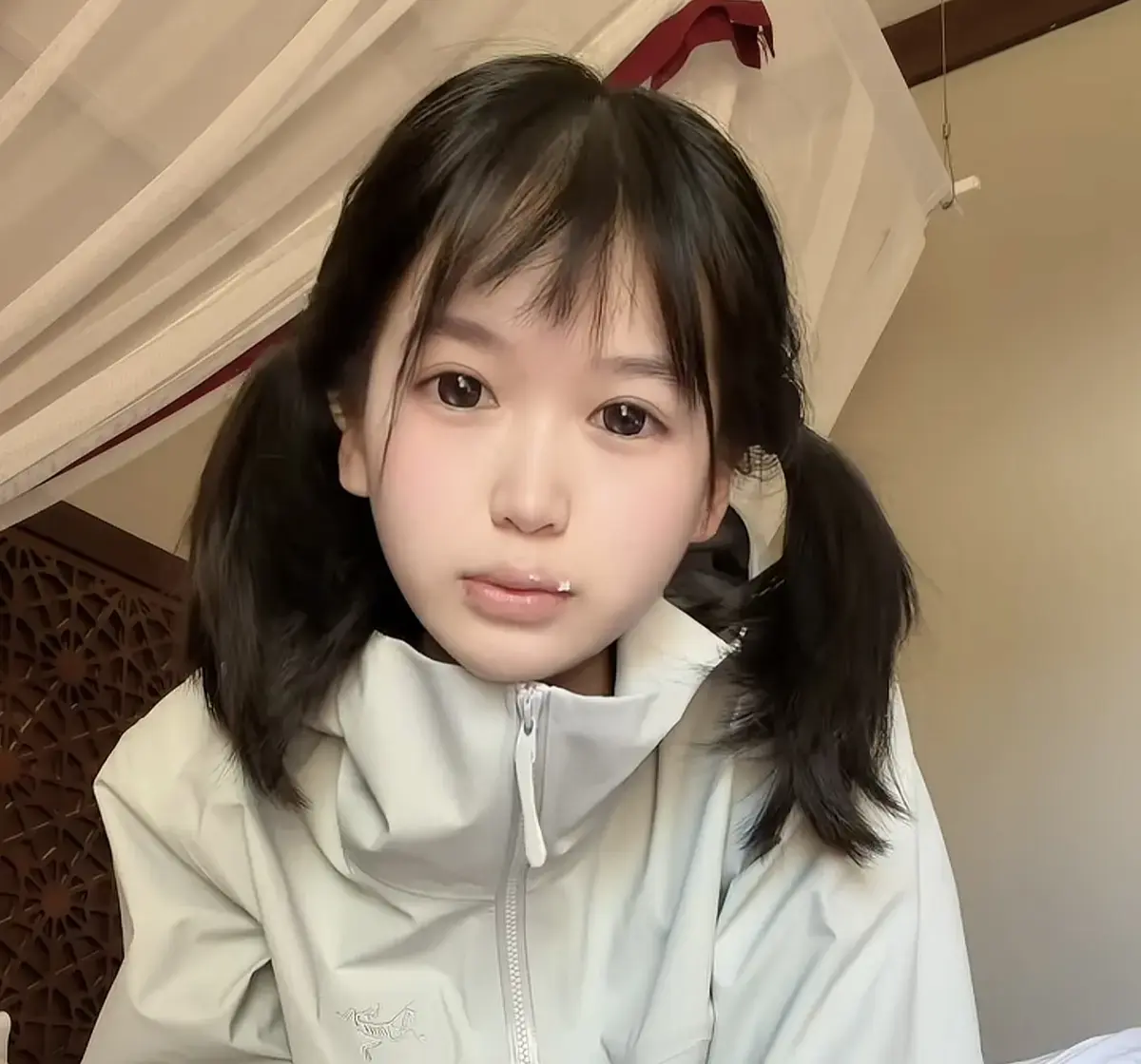 《萌小栖》高清完整版全集无广告免费看-天才交易员萌小栖1080P蓝光HD在线播放-萌小栖迅雷下载夸克网盘资源