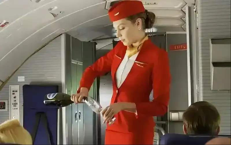 《法国航空》法国经典电影高清完整版在线观看-《法国航空》1080P无删减资源免费播放-原声中文字幕无广告点播