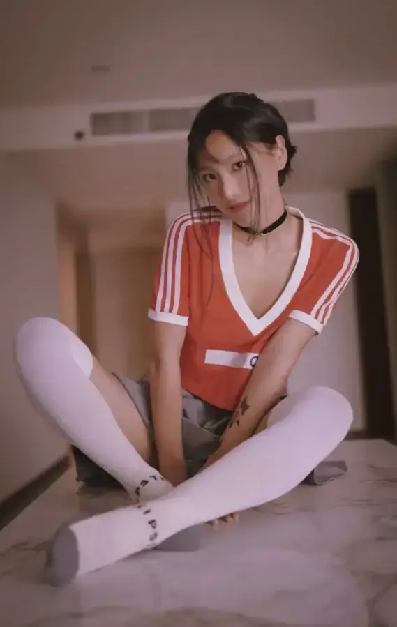 刘玥合集完整版-《刘玥》留学视频免费高清观看-海外留学生老师人气作品全记录-星空风车蓝光典藏版在线播放